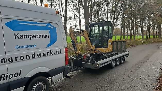 nieuwe machine - Kamperman Grondwerk B.V. Groningen Scheemda